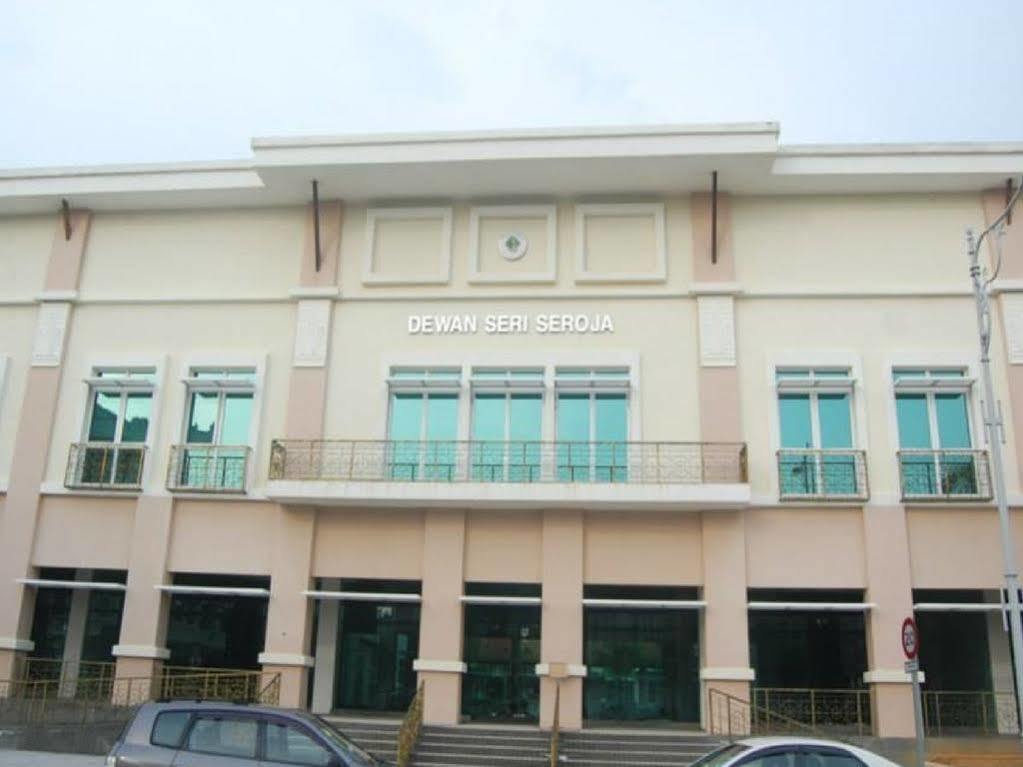 Mihrab Hotel Putrajaya Exterior photo